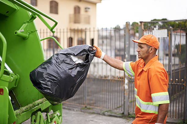 Best Yard Cleanup Services  in Belleville, WI